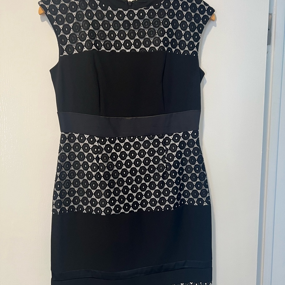 Sandra Darren Black and White Lace-Trim Midi Dress